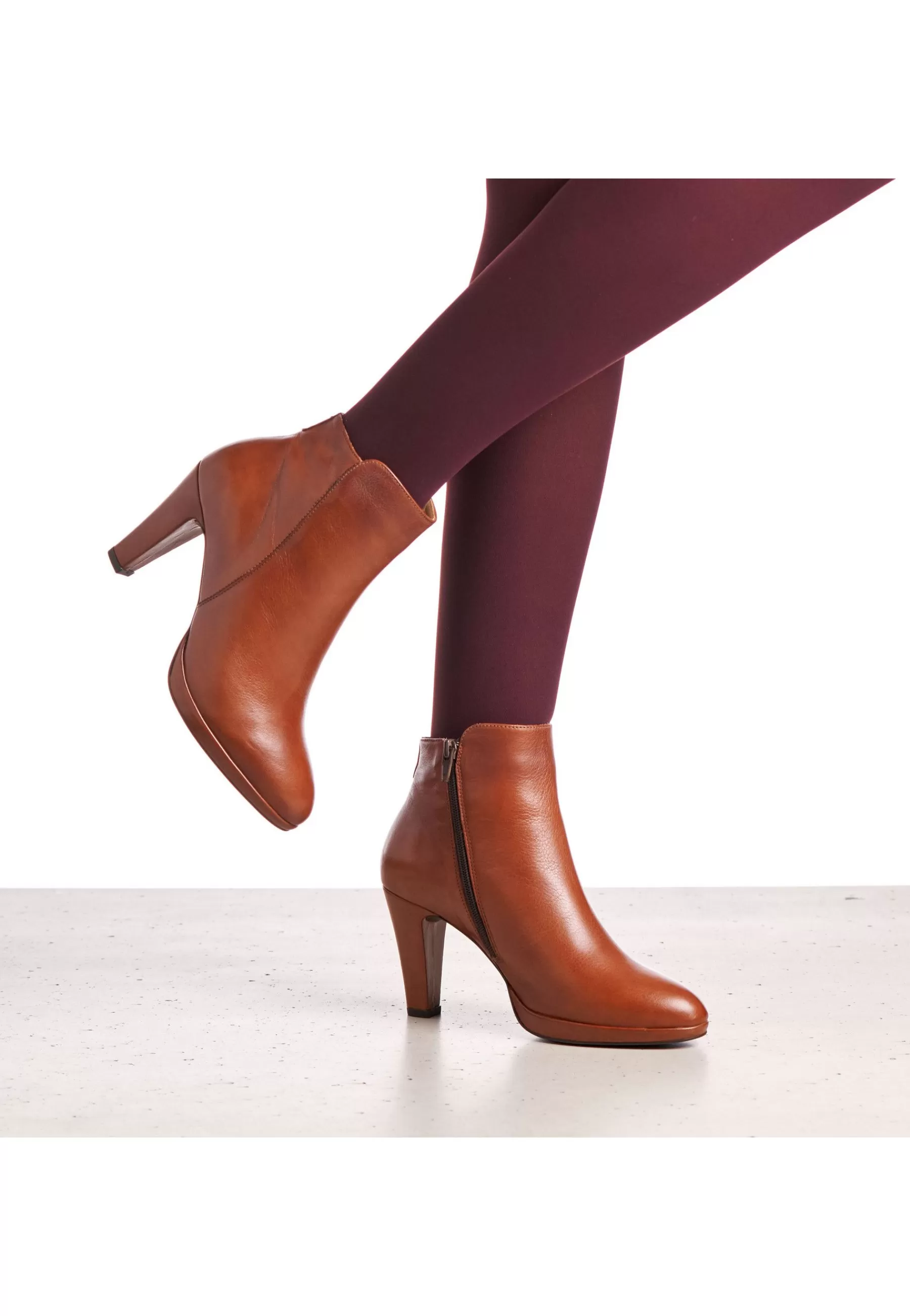 Smart Shoes-Women Lloyd Ankle Boots