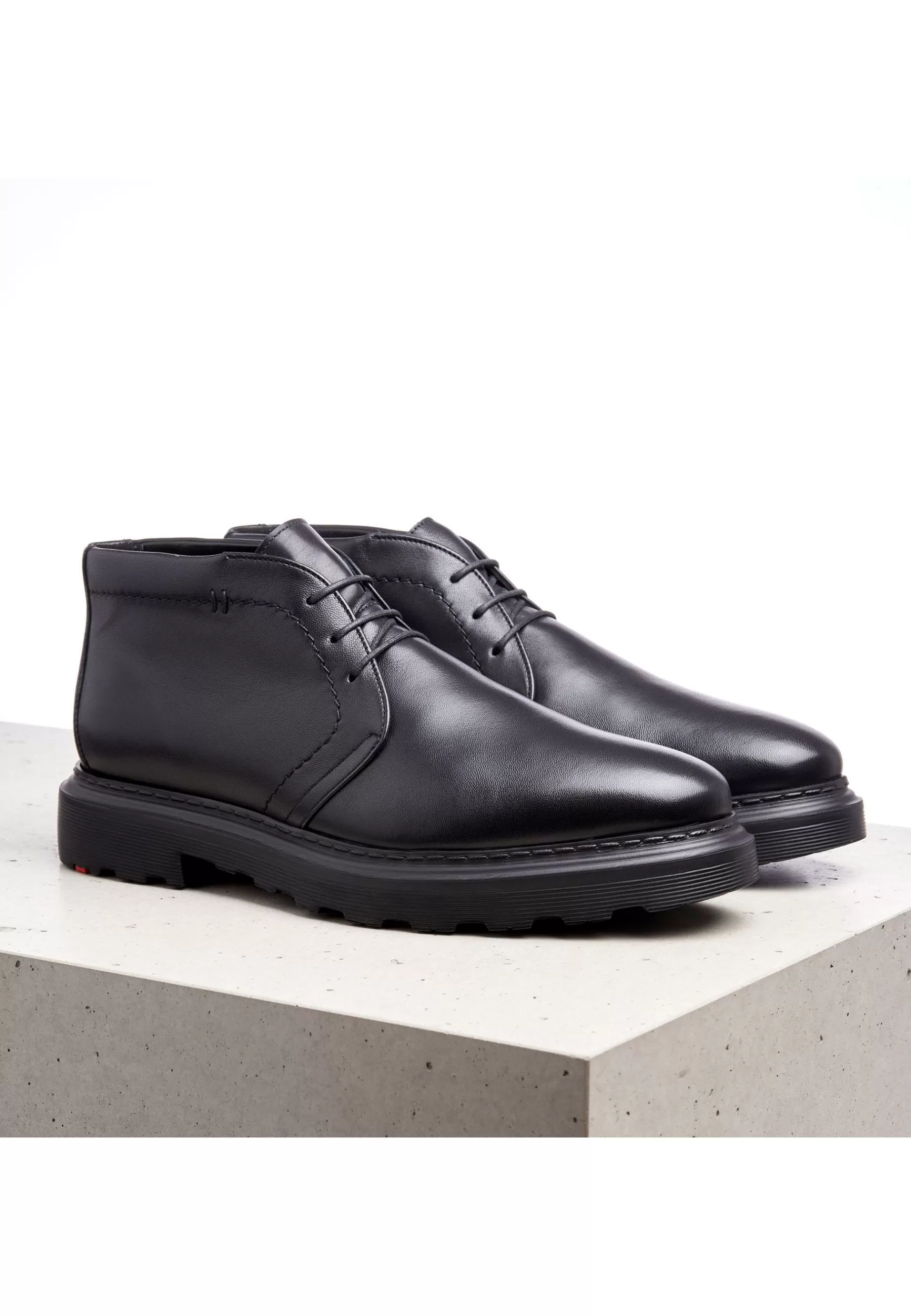 Lined Shoes-Men Lloyd Orry