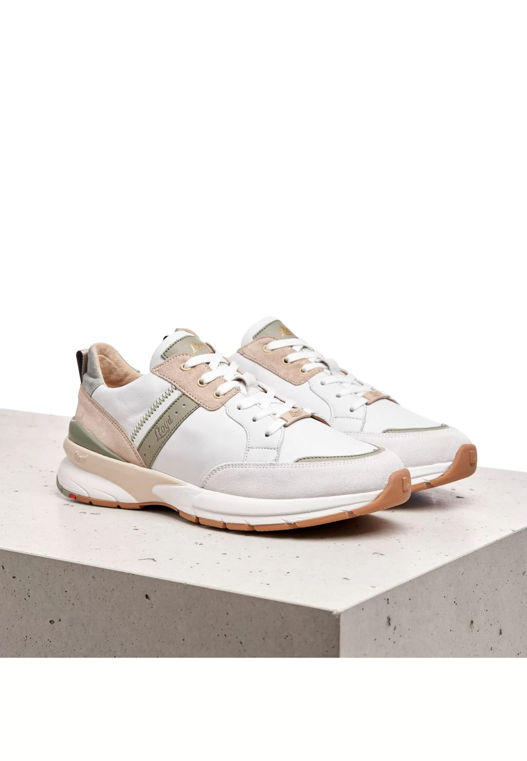 Show All-Women Lloyd Sneakers